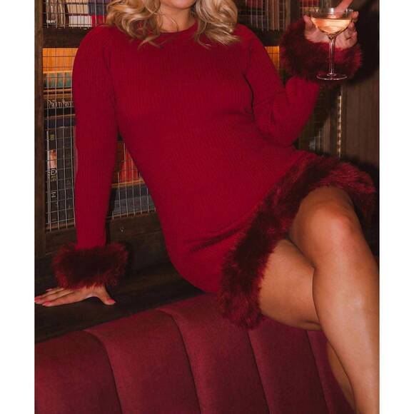 NEW SHOW ME YOUR MUMU fran dress in cranberry rib with faux fur - Picture 8 of 10
